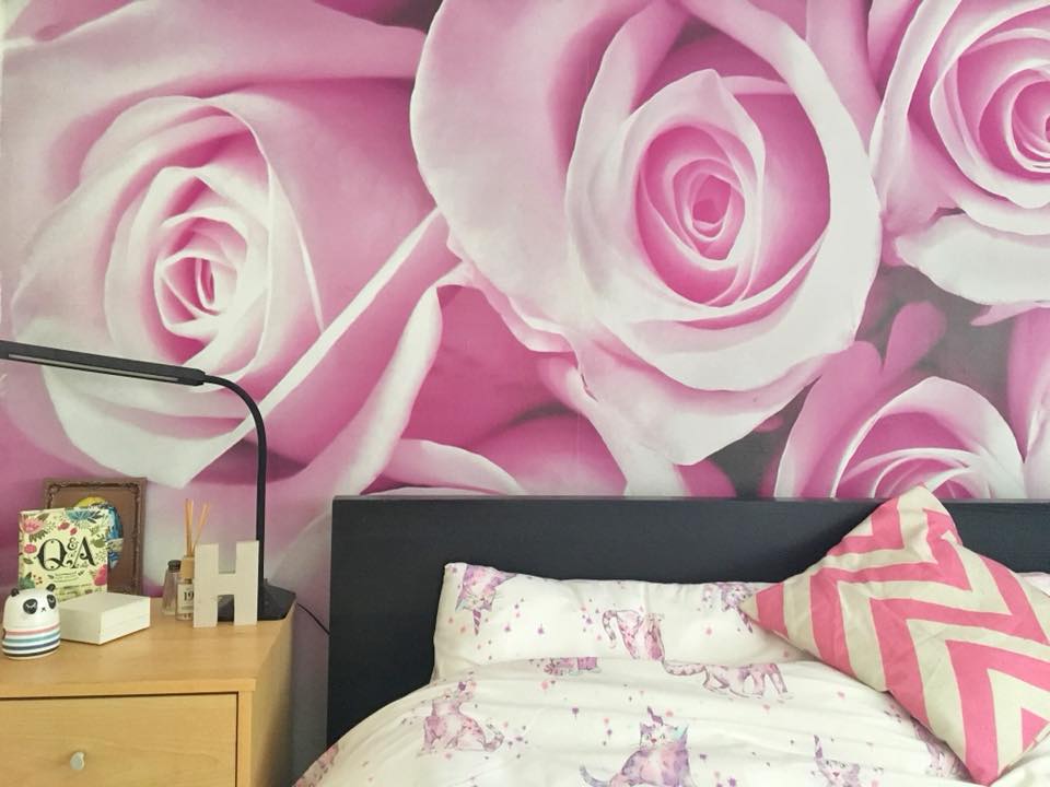 feature wall roses