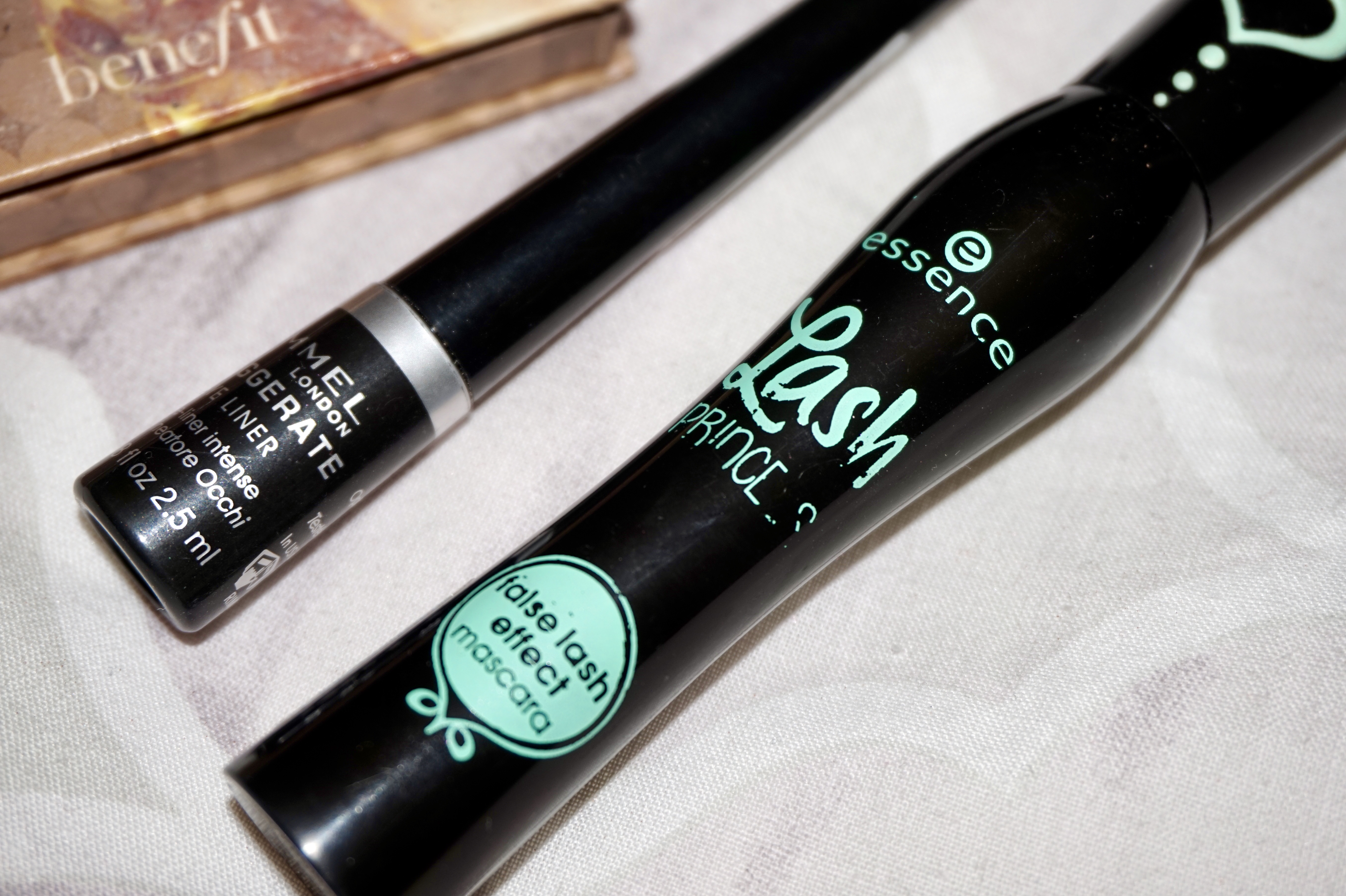 splash of glam make-up eyes