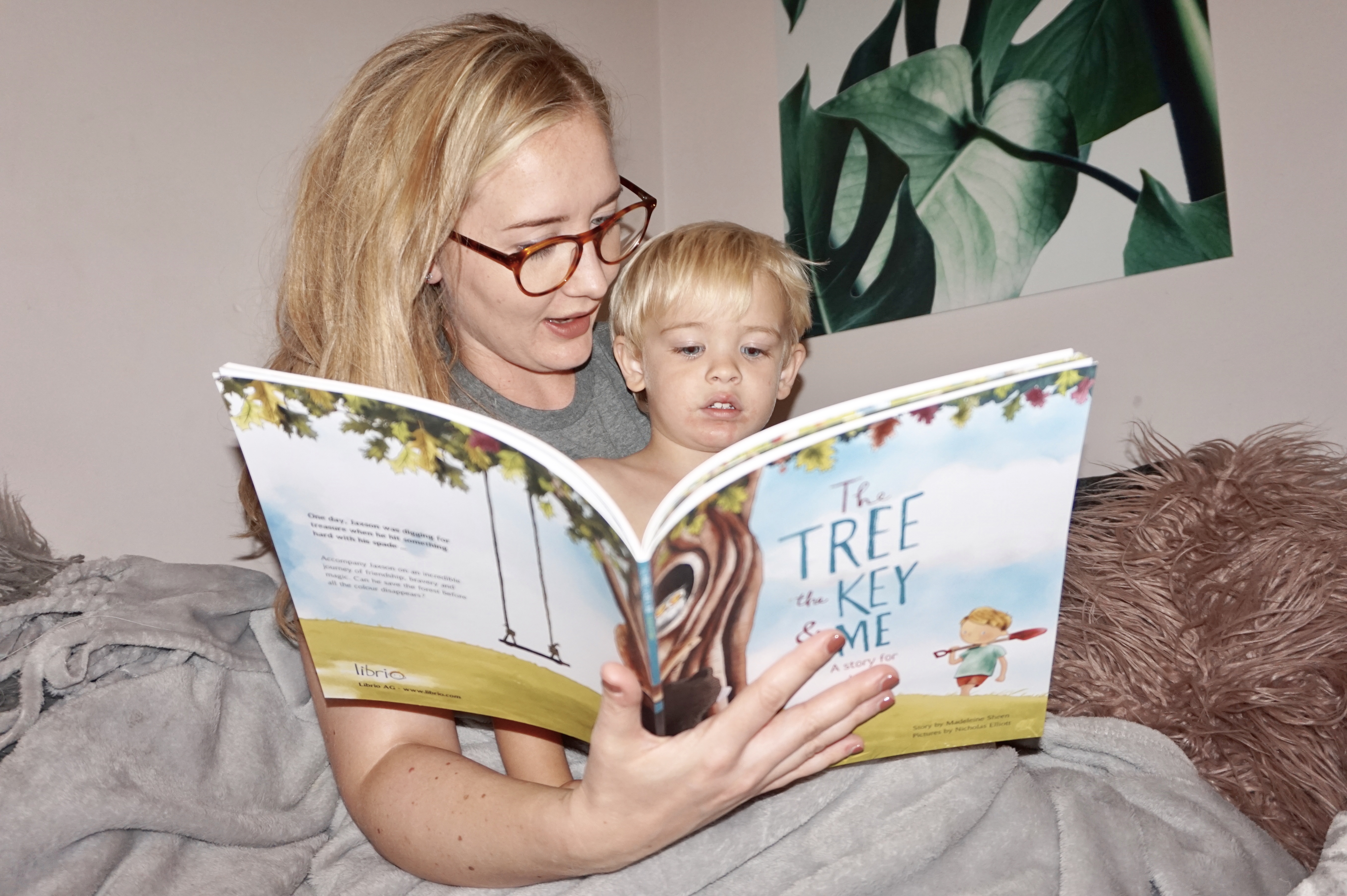 Book Review ~ The Tree, The Key and Me from Librio